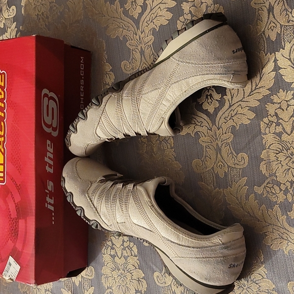 SKECHERS Active Dream Sneakers - Picture 6 of 7